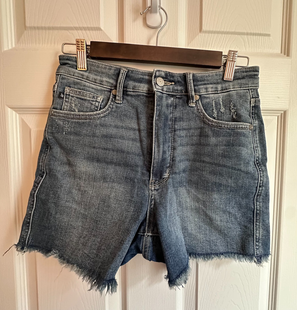 Judy Blue Womens Med Denim Cut off Jean Shorts Frayed High Waist Tummy Control